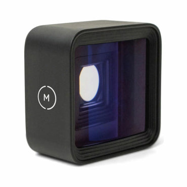 Moment-1.55x-Anamorphic-T-Series-Mobile-Lens-Blue-Flare-Online-Buy-India_1 - Hey Jimmy