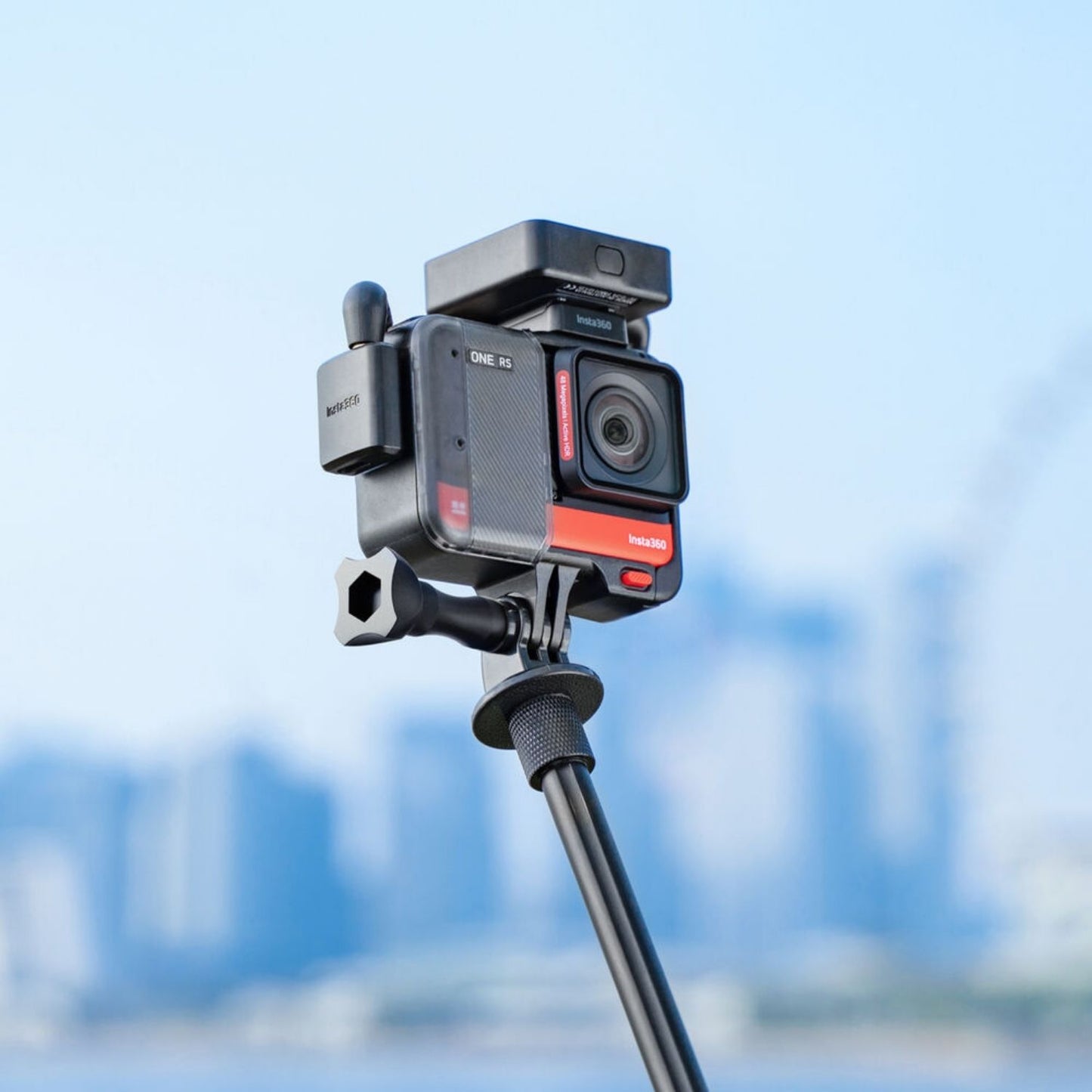 Insta360-Horizontal-Microphone-Adapter-for-ONE-RS-Online-Buy-Mumbai-India_4 - Hey Jimmy