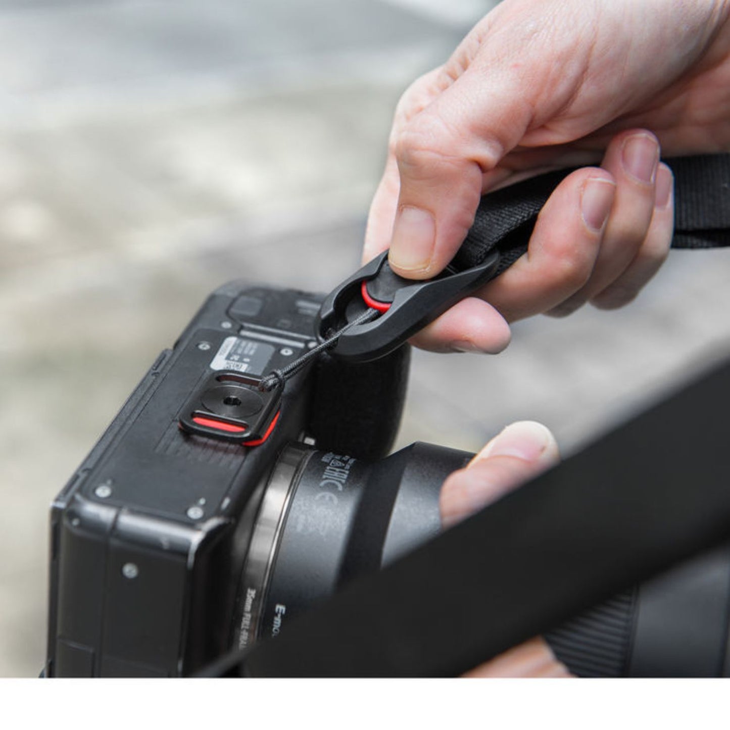 Peak-Design-Anchor-Mount-for-Camera-Straps-Online-Buy-Mumbai-India_4 - Hey Jimmy