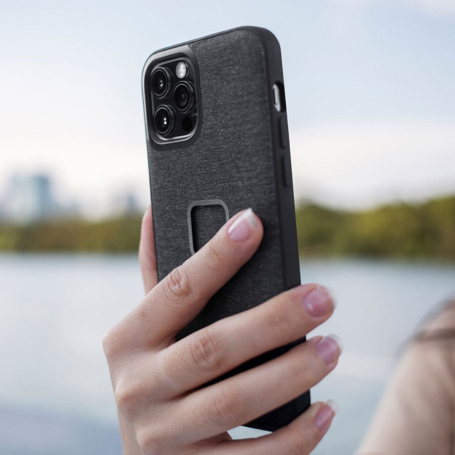 Peak-Design-Mobile-Everyday-Case-For-iPhone-14-Pro-Online-Buy-Mumbai-India_3 - Hey Jimmy