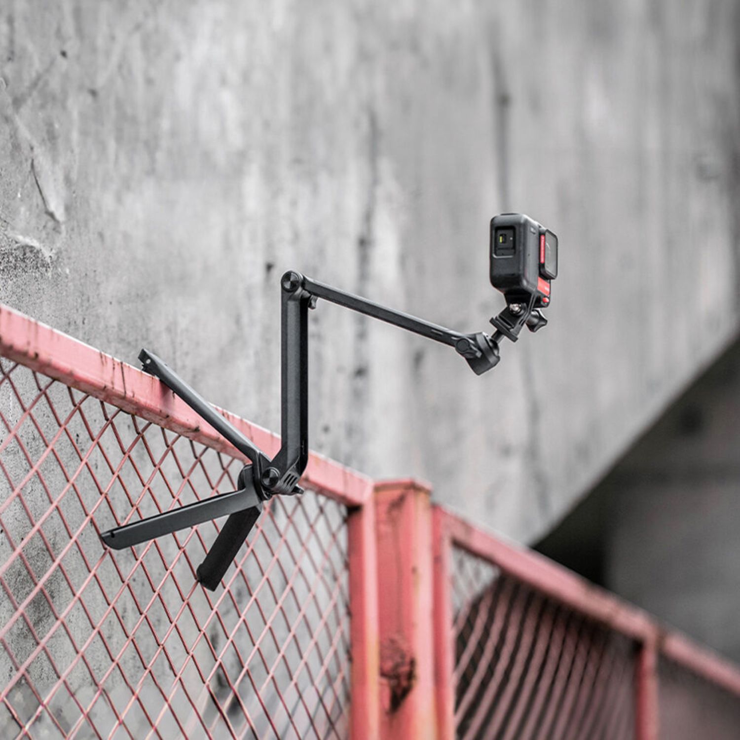 Pgytech-CapLock-MantisPod-Z-Tripod-Online-Buy-India_2 - Hey Jimmy