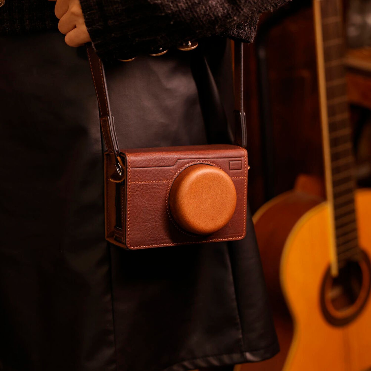 SmallRig-4558-Leather-Half-Case-Kit-for-Fujifilm-X100VI-Online-Buy-India_3 - Hey Jimmy