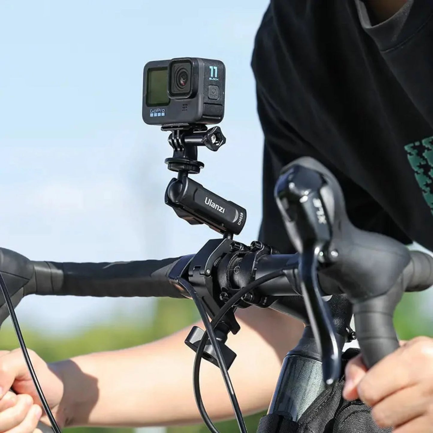 Ulanzi-CM025-BikeMotorcycle-Handlebar-Clamp-Mount-Online-Buy-India_5 - Hey Jimmy