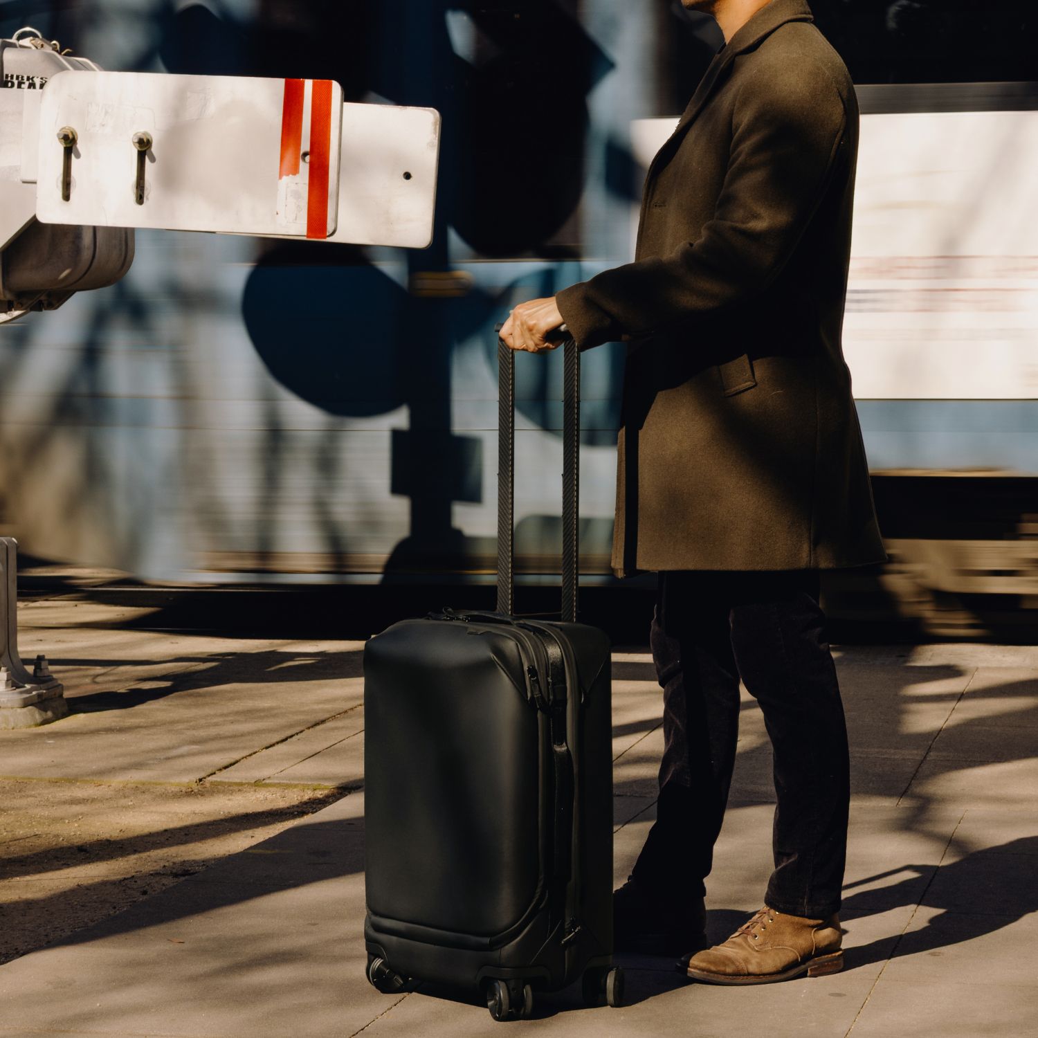 Peak Design Roller Pro Carry-On Rolling Backpack