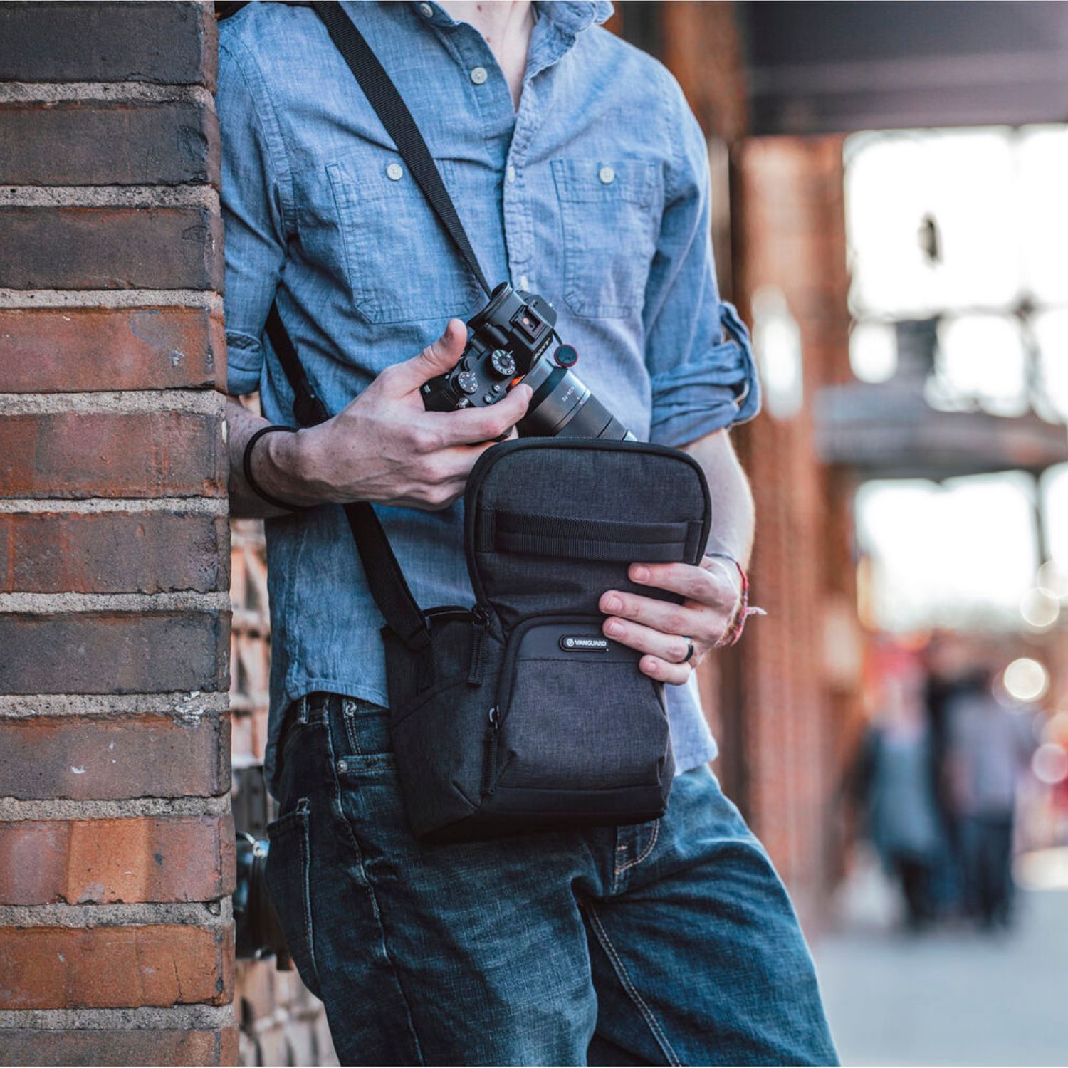 Vanguard Vesta Aspire 25 Camera Bag